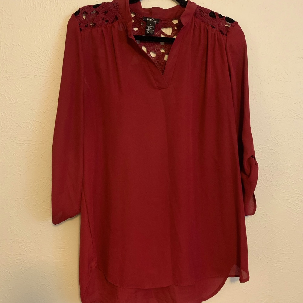 Rue21 Long Sleeve Blouse (maroon)